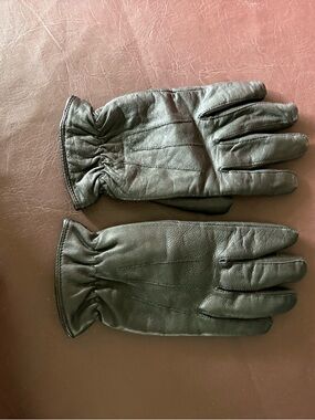 💥Buy 2 Get 1 Free💥 3M Thinsulate women’s Leather Gloves - Black